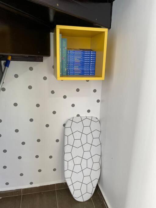 הוילה Kampong Nail Sea Kecil Tiny House Near Jetty Of Kuala Besut מראה חיצוני תמונה