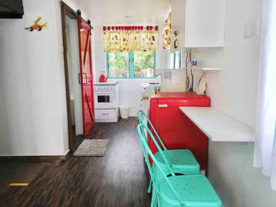 הוילה Kampong Nail Sea Kecil Tiny House Near Jetty Of Kuala Besut מראה חיצוני תמונה