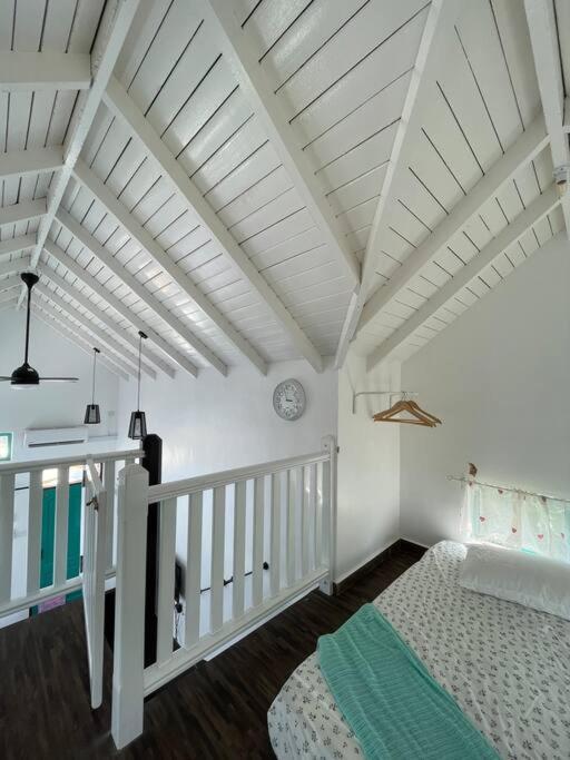הוילה Kampong Nail Sea Kecil Tiny House Near Jetty Of Kuala Besut מראה חיצוני תמונה